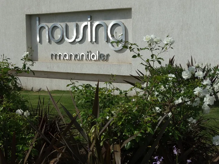 Housing de Manantiales