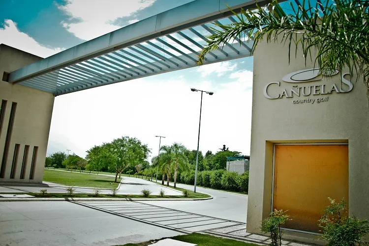 Cañuelas Country Golf